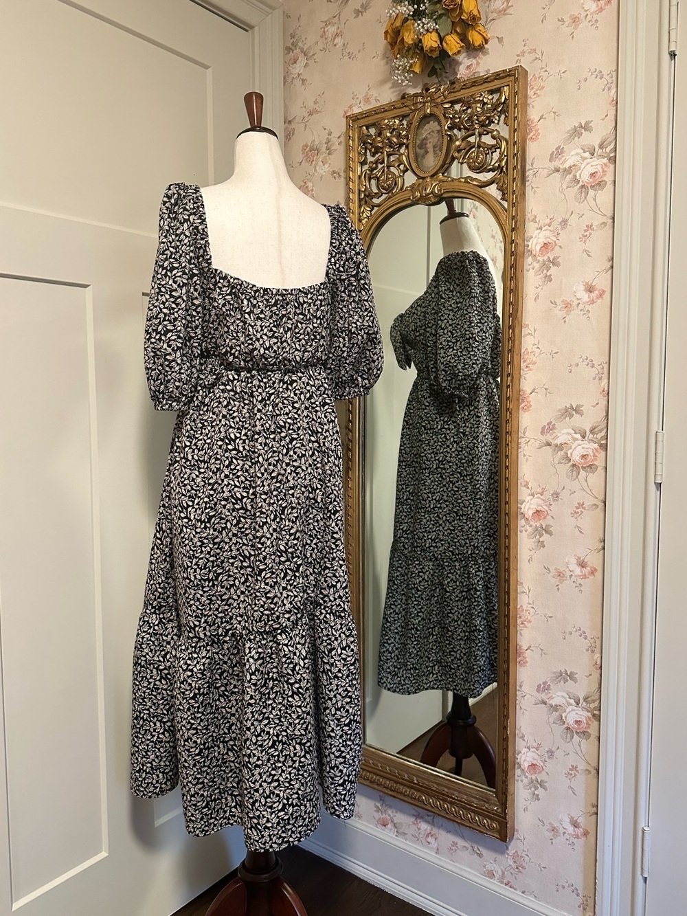Midi Dress AQUA Black Floral Leaf Flowy XS Bloomingdale’s - Picture 7 of 14